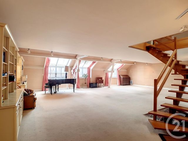 Appartement Duplex à vendre - 8 pièces - 275.0 m2 - SALBRIS - 41 - CENTRE - Century 21 Sologne Immobilier