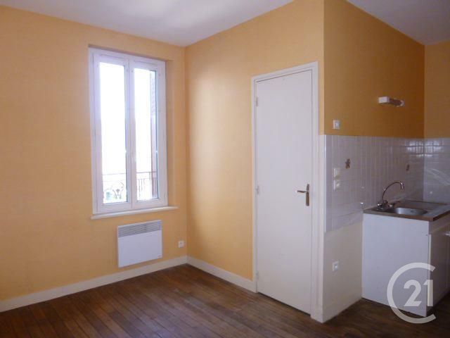 Afficher la photo en grand Appartement F2 à louer - 2 pièces - 29.0 m2 - SALBRIS - 41 - CENTRE - Century 21 Sologne Immobilier