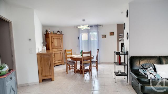 maison à vendre - 5 pièces - 96.15 m2 - SELLES ST DENIS - 41 - CENTRE - Century 21 Sologne Immobilier maison à vendre - 5 pièces - 96.15 m2 - SELLES ST DENIS - 41 - CENTRE - Century 21 Sologne Immobilier