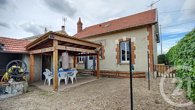 maison à vendre - 5 pièces - 86.9 m2 - SALBRIS - 41 - CENTRE - Century 21 Sologne Immobilier maison à vendre - 5 pièces - 86.9 m2 - SALBRIS - 41 - CENTRE - Century 21 Sologne Immobilier