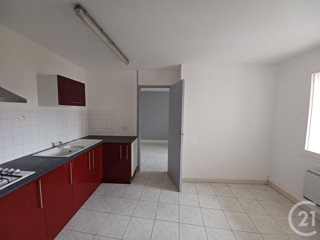 Studio à vendre - 1 pièce - 34.3 m2 - SALBRIS - 41 - CENTRE - Century 21 Sologne Immobilier