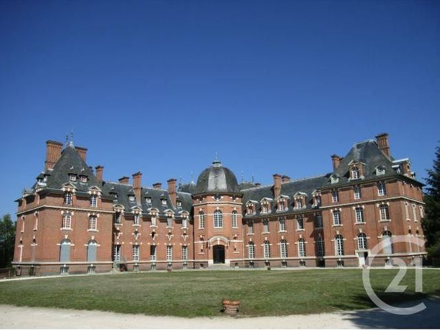 Appartement F1 à louer - 1 pièce - 23.0 m2 - SALBRIS - 41 - CENTRE - Century 21 Sologne Immobilier