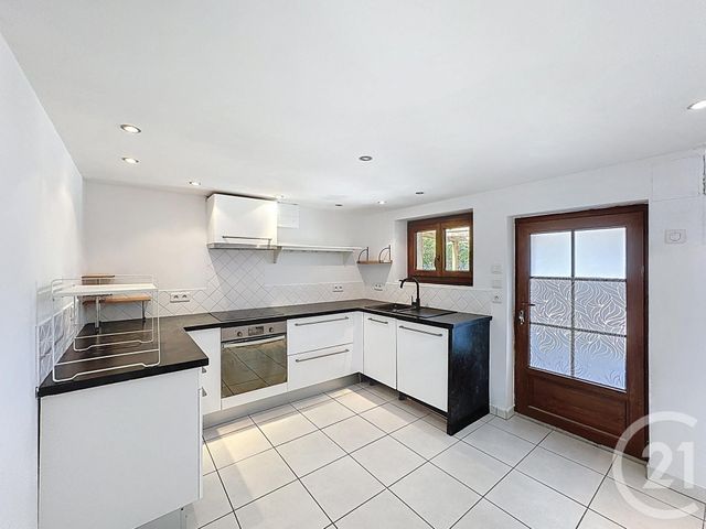 maison à louer - 4 pièces - 70.33 m2 - SELLES ST DENIS - 41 - CENTRE - Century 21 Sologne Immobilier