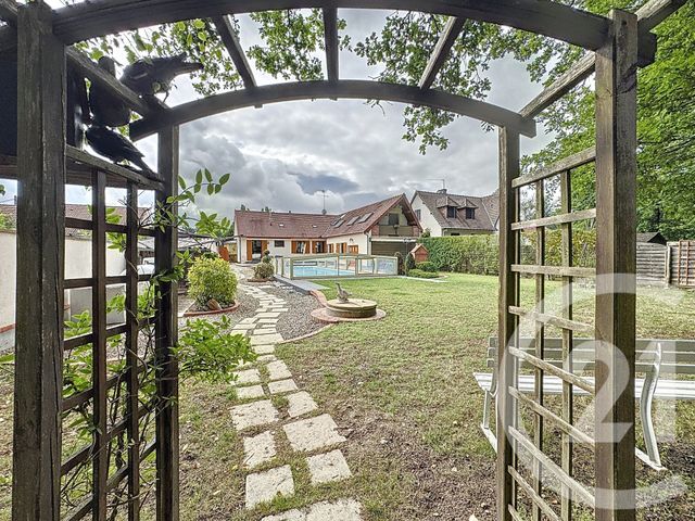 maison à vendre - 7 pièces - 118.18 m2 - NEUVY SUR BARANGEON - 18 - CENTRE - Century 21 Sologne Immobilier