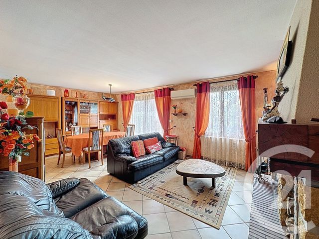 maison à vendre - 7 pièces - 118.18 m2 - NEUVY SUR BARANGEON - 18 - CENTRE - Century 21 Sologne Immobilier