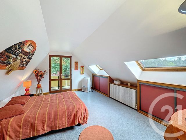 maison à vendre - 7 pièces - 118.18 m2 - NEUVY SUR BARANGEON - 18 - CENTRE - Century 21 Sologne Immobilier