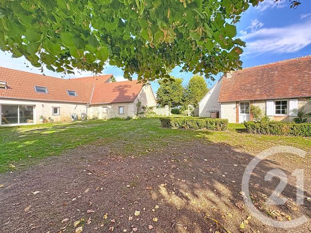 maison à vendre - 12 pièces - 324.5 m2 - STE THORETTE - 18 - CENTRE - Century 21 Sologne Immobilier