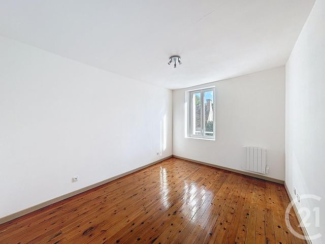 Appartement à louer - 3 pièces - 90.1 m2 - LA FERTE IMBAULT - 41 - CENTRE - Century 21 Sologne Immobilier