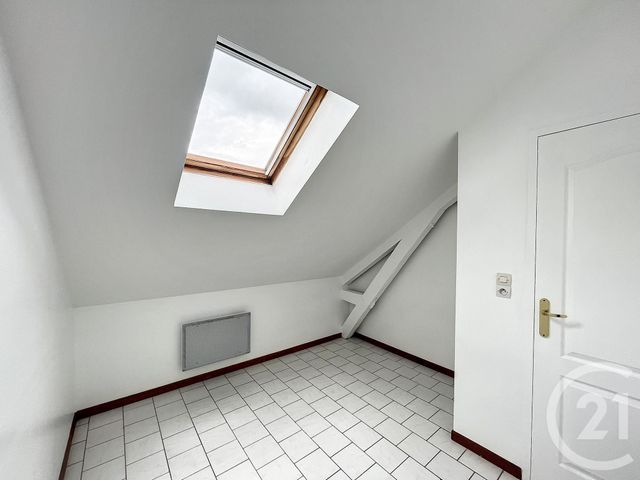 maison à louer - 5 pièces - 64.0 m2 - SALBRIS - 41 - CENTRE - Century 21 Sologne Immobilier