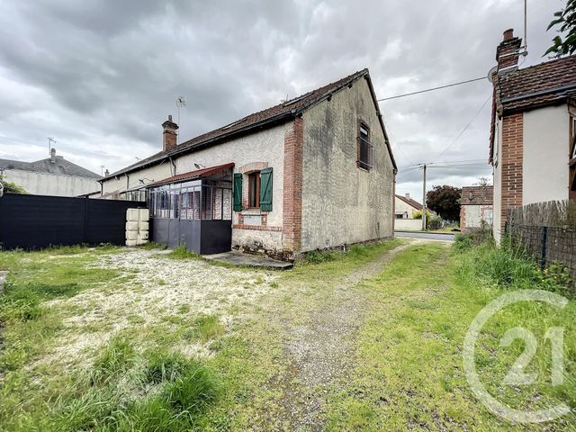 maison à louer - 5 pièces - 64.0 m2 - SALBRIS - 41 - CENTRE - Century 21 Sologne Immobilier