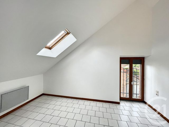 maison à louer - 5 pièces - 64.0 m2 - SALBRIS - 41 - CENTRE - Century 21 Sologne Immobilier