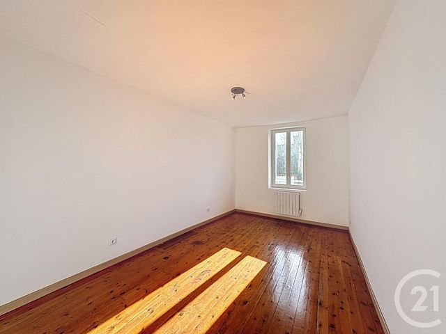 Appartement à louer - 3 pièces - 78.4 m2 - LA FERTE IMBAULT - 41 - CENTRE - Century 21 Sologne Immobilier