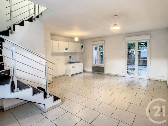 Maison à louer MARCILLY EN GAULT