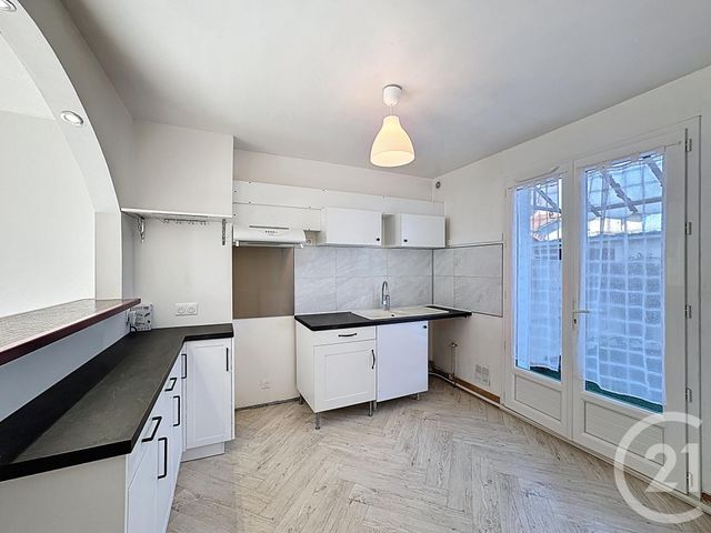 maison à louer - 4 pièces - 71.0 m2 - SALBRIS - 41 - CENTRE - Century 21 Sologne Immobilier