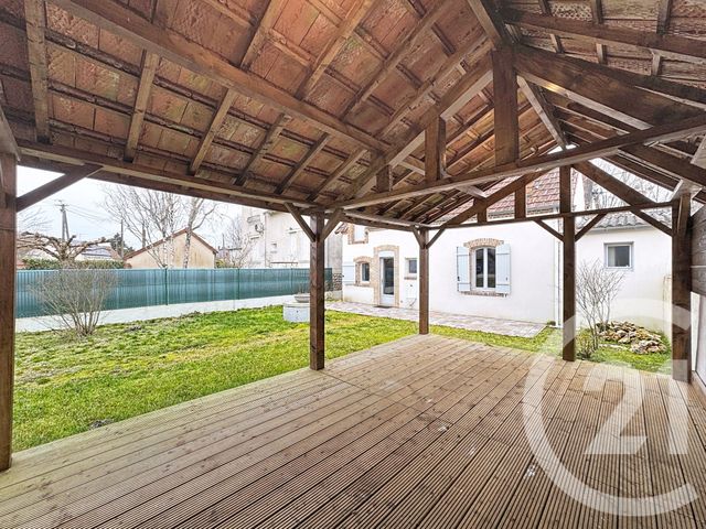 maison à vendre - 5 pièces - 101.3 m2 - NEUVY SUR BARANGEON - 18 - CENTRE - Century 21 Sologne Immobilier