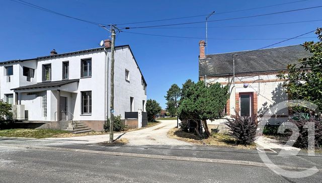maison à vendre - 7 pièces - 274.0 m2 - NEUVY SUR BARANGEON - 18 - CENTRE - Century 21 Sologne Immobilier