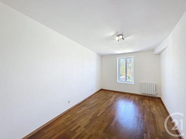 Appartement à louer - 3 pièces - 77.05 m2 - LA FERTE IMBAULT - 41 - CENTRE - Century 21 Sologne Immobilier