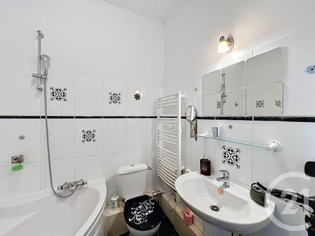 Appartement à vendre - 8 pièces - 223.0 m2 - SALBRIS - 41 - CENTRE - Century 21 Sologne Immobilier