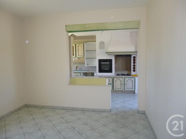 maison à louer - 5 pièces - 122.0 m2 - SALBRIS - 41 - CENTRE - Century 21 Sologne Immobilier