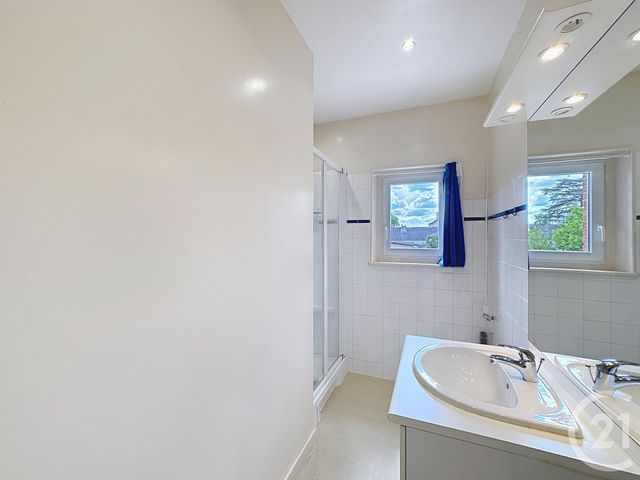 Appartement F3 à louer - 3 pièces - 57.0 m2 - SALBRIS - 41 - CENTRE - Century 21 Sologne Immobilier