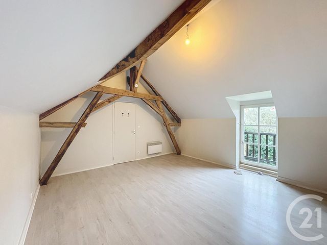 maison à louer - 4 pièces - 118.52 m2 - NANCAY - 18 - CENTRE - Century 21 Sologne Immobilier