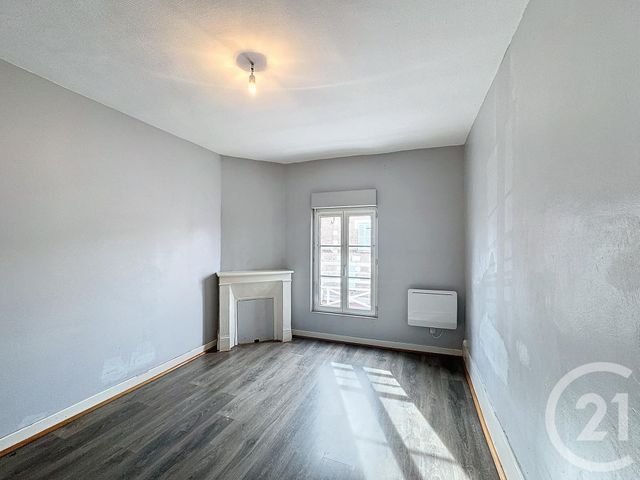 maison à louer - 5 pièces - 75.0 m2 - SALBRIS - 41 - CENTRE - Century 21 Sologne Immobilier