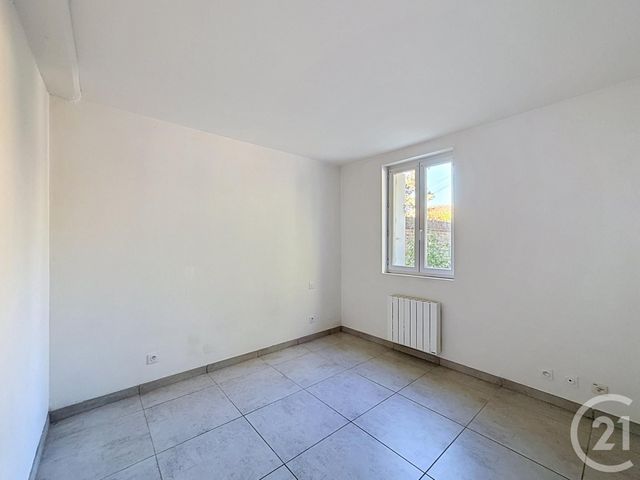Appartement Duplex à louer - 4 pièces - 119.0 m2 - SALBRIS - 41 - CENTRE - Century 21 Sologne Immobilier