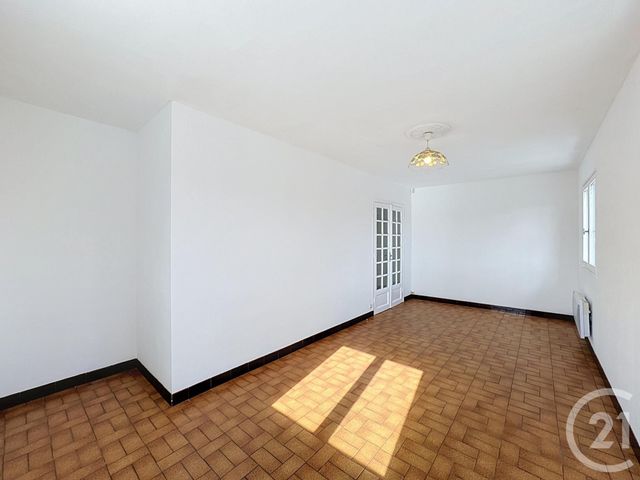 maison à louer - 3 pièces - 61.5 m2 - SALBRIS - 41 - CENTRE - Century 21 Sologne Immobilier