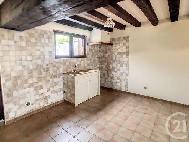 maison à louer - 3 pièces - 52.0 m2 - PIERREFITTE SUR SAULDRE - 41 - CENTRE - Century 21 Sologne Immobilier